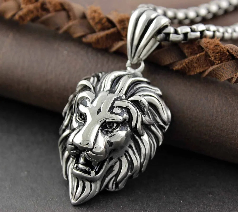 Lion Head Pendant Necklace
