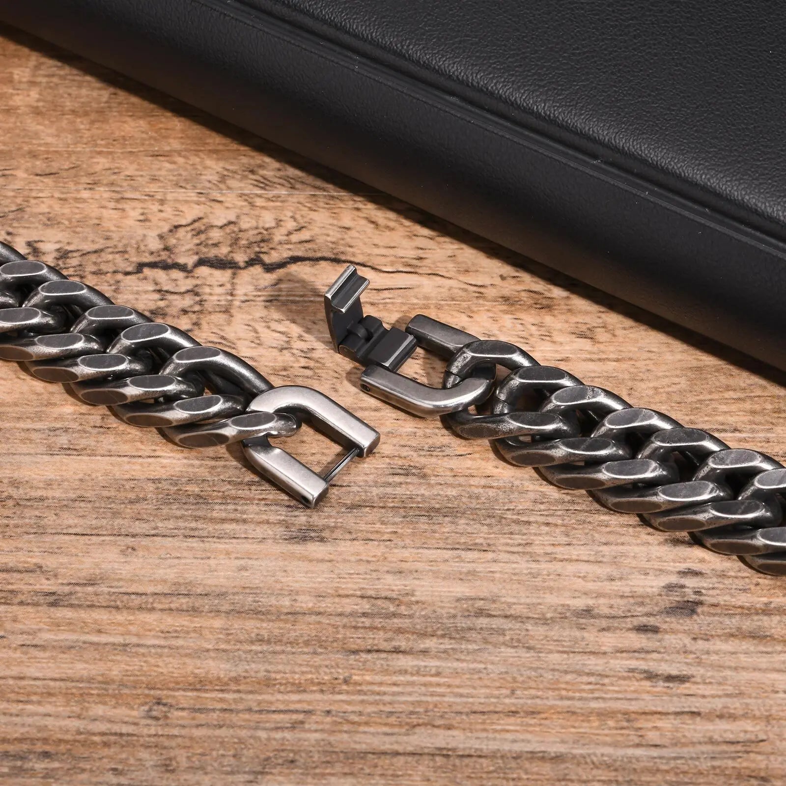 Men’s Stainless Steel Cuban Link Bracelet